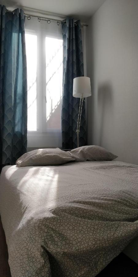 Modern 1 Bedroom Apartment Near The Metro. Ivry-sur-Seine Esterno foto