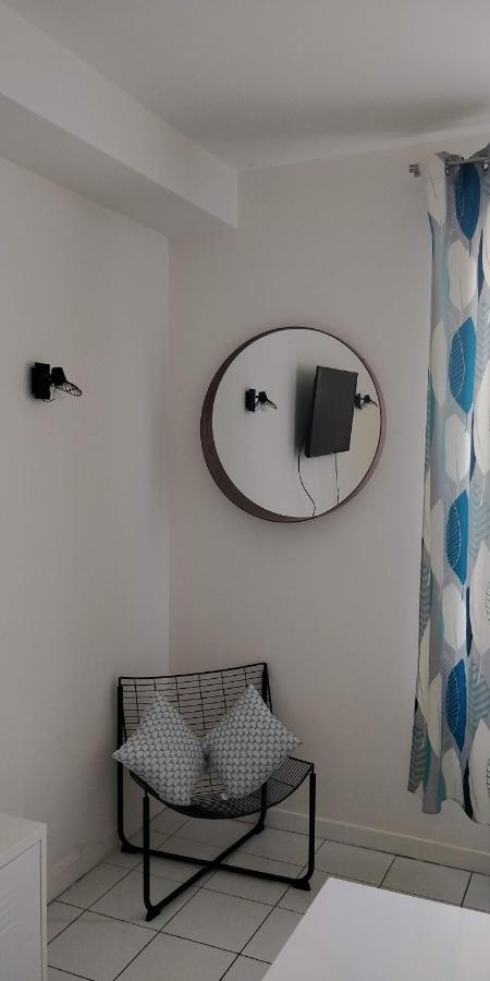 Modern 1 Bedroom Apartment Near The Metro. Ivry-sur-Seine Esterno foto