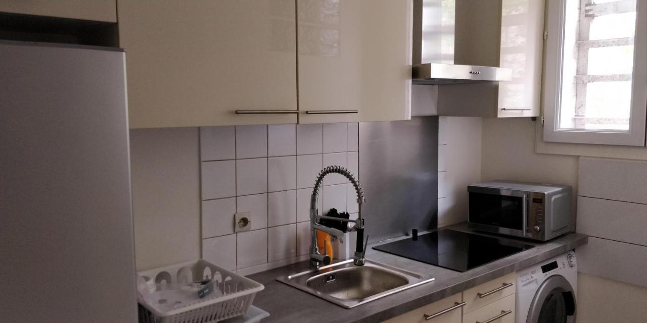 Modern 1 Bedroom Apartment Near The Metro. Ivry-sur-Seine Esterno foto